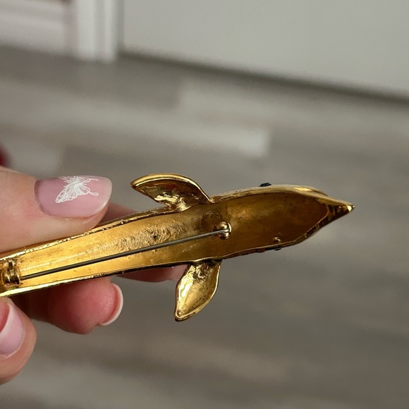 BUTLER large siphon vintage gold brooch 🐬 - Picture 4 of 7